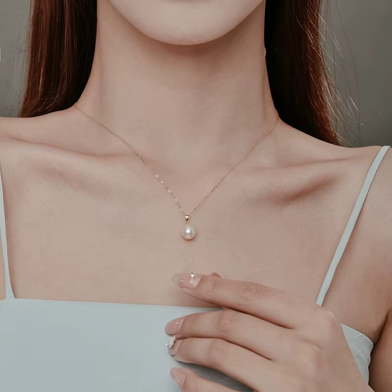 Collar de perlas de río de agua dulce en oro de 18 kt de 9-10 mm